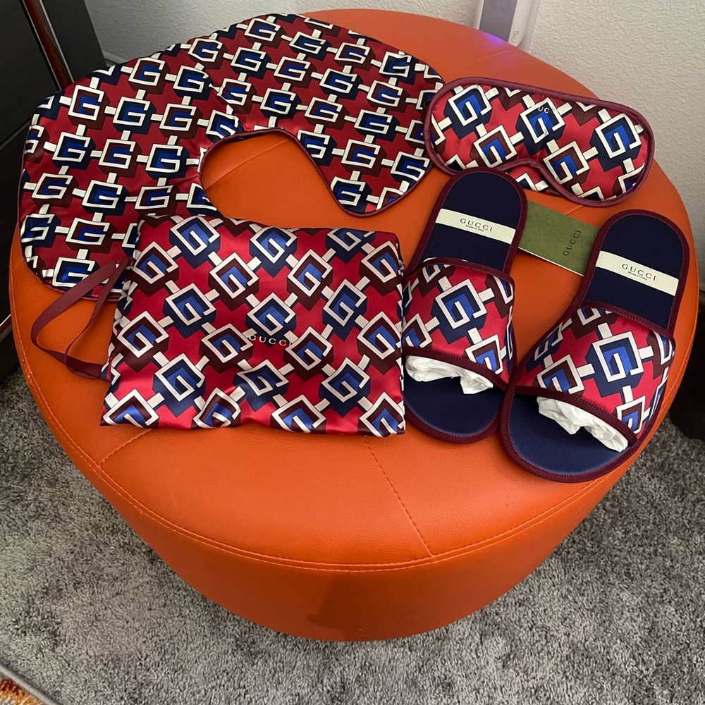 Gucci Red and Blue Patterned Travel Set